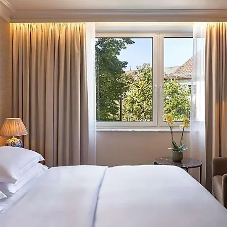 Brunfels Hotel, In The Unbound Collection By Hyatt 5*