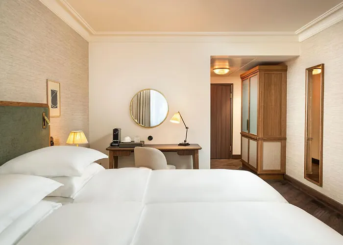 מלון Brunfels Hotel, In The Unbound Collection By Hyatt 5*