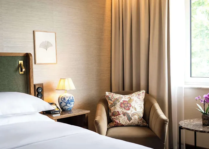 מלון Brunfels Hotel, In The Unbound Collection By Hyatt 5*